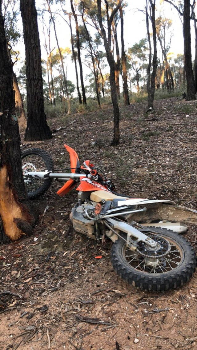 Koupím mx/enduro v nepojizdnem/špatném stavu