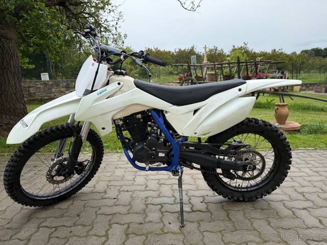 Croska xmotos 250