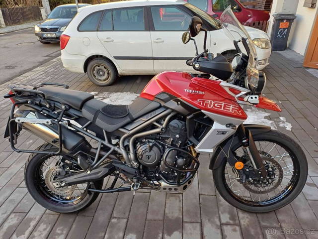 Triumph Tiger 800 XCA
