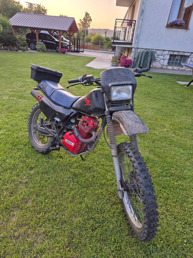 Honda xl 200 r