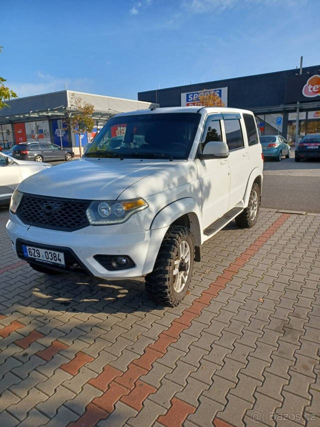 UAZ Patriot 2.7 benzin