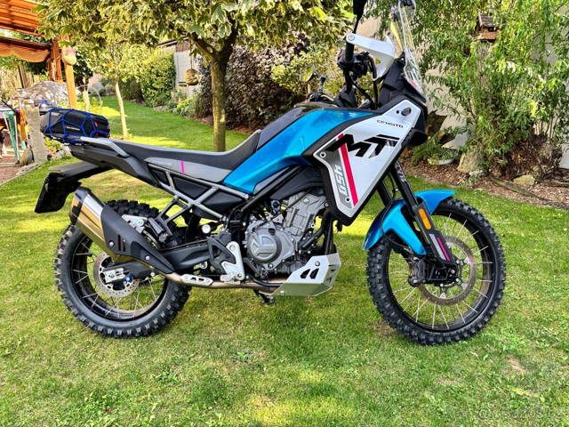 CFMoto 450 MT