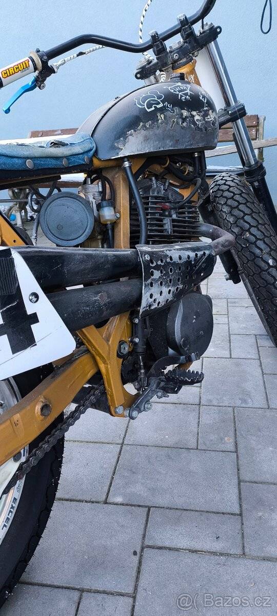 flat trackl
