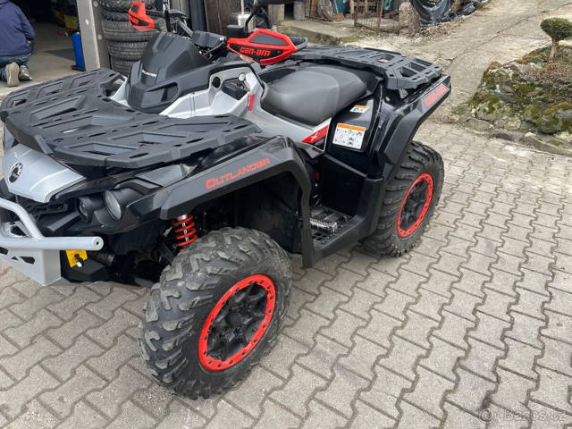 Can-am Outlander