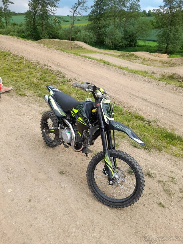 Stomp z3 140