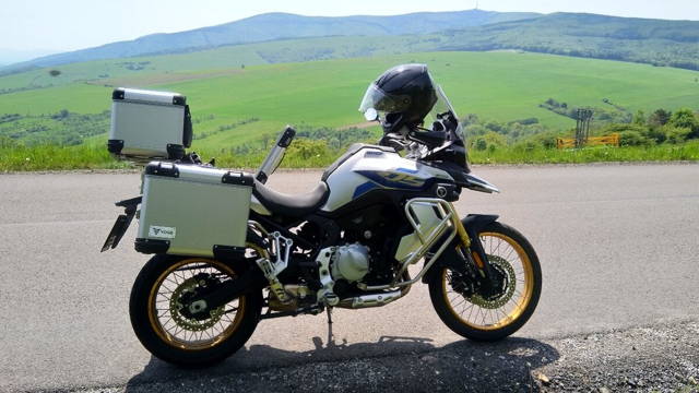 Voge 900 DSX