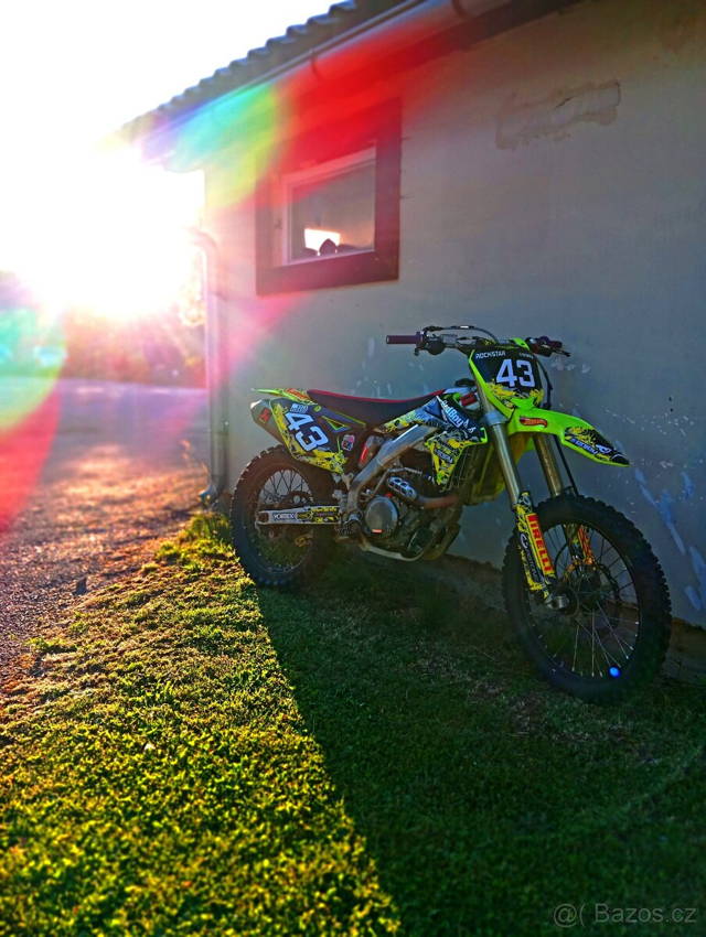 Suzuki RMZ450