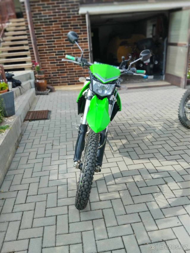 Kawasaki KLX 250
