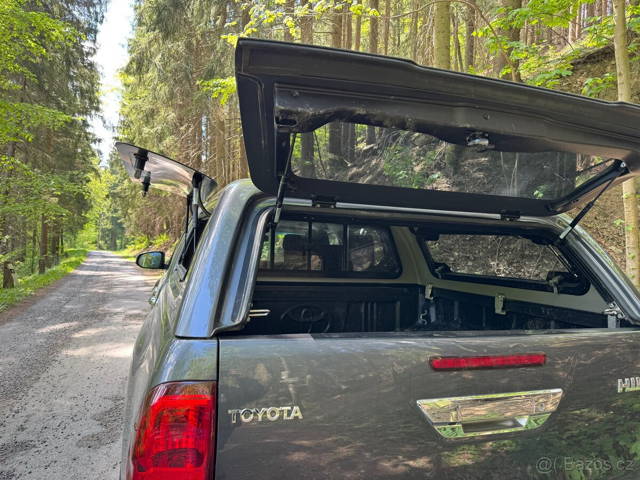 Hardtop Toyota Hilux