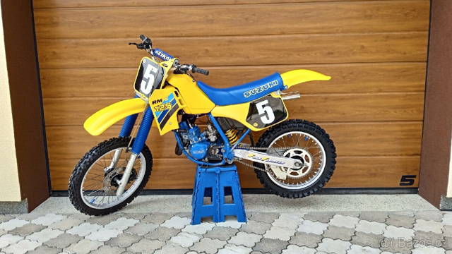 Suzuki RM 125