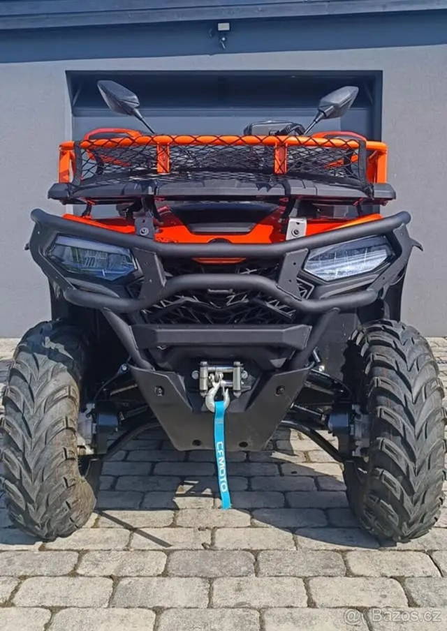 Gladiator CF MOTO x520 G2 bíle SPZ