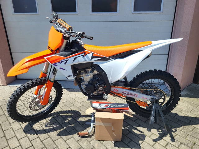 Predam Ktm sxf 350 r.v 2023