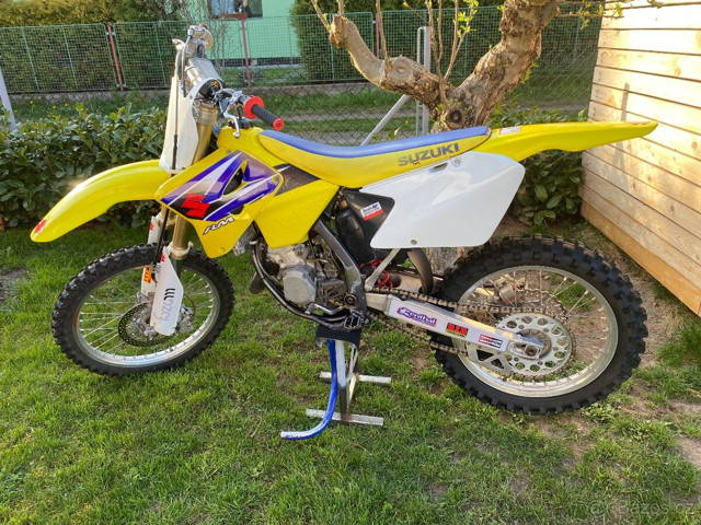 Suzuki rm 125
