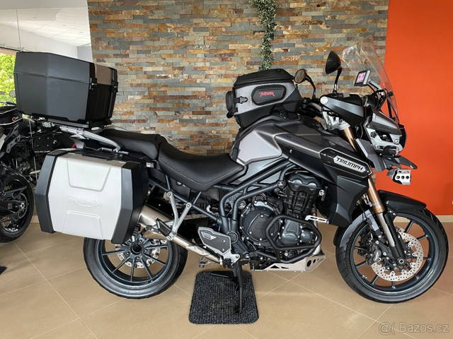 Triumph Tiger 1200 Explorer, serv. historie, plná výbava, To