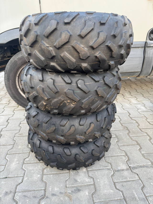 Pneu Dunlop 25x10-12, 25x8-12