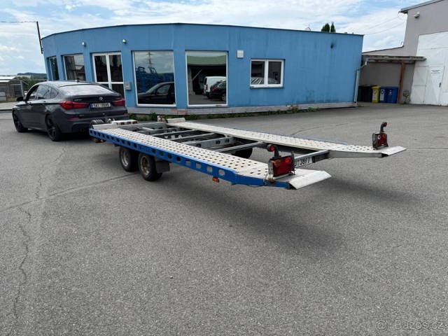 Sklopka hydraulika, 450x210cm, 2500/550kg, výbava
