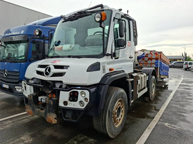 MB UNIMOG U527 4X4