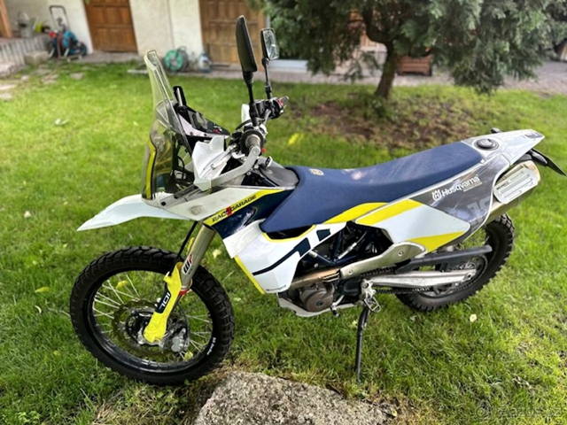 Husqvarna 701 Enduro R (2021) – Rally úpravy – Možnost odpoč