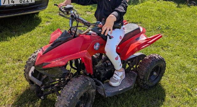 Čtyřkolka 50 ccm