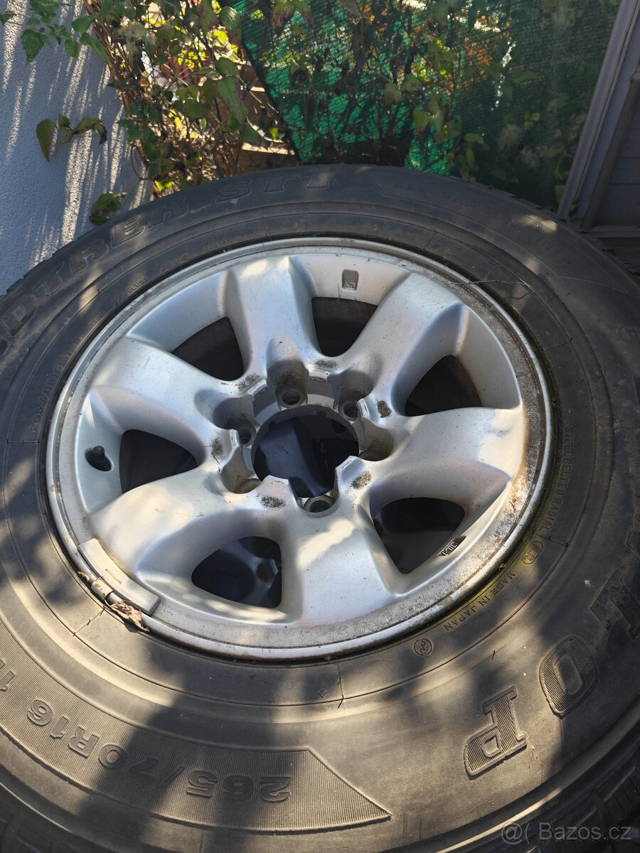 ALU 5ks Nissan Patrol originál