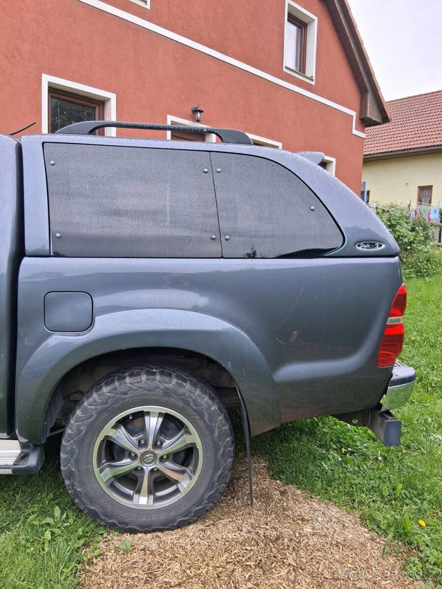 Toyota Hilux - Hardtop prodám