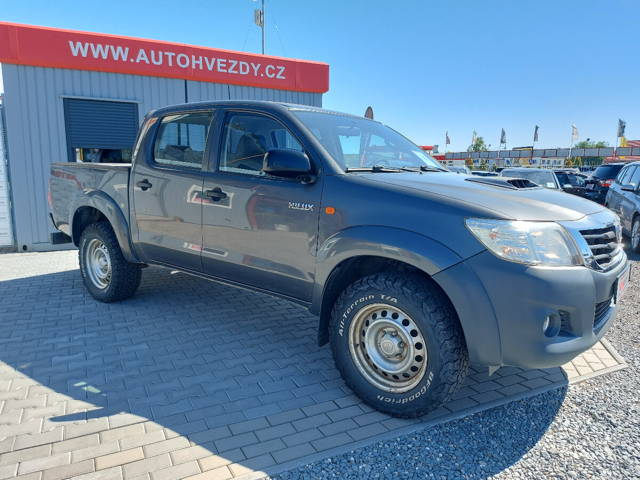 Toyota Hilux 2,5 D-4D DoubleCab/ČR/TAŽNÉ ZAŘ/