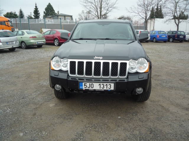 JEEP GRAND CHEROKEE 3,0  CRD//4 X 4 UZÁVĚRKA