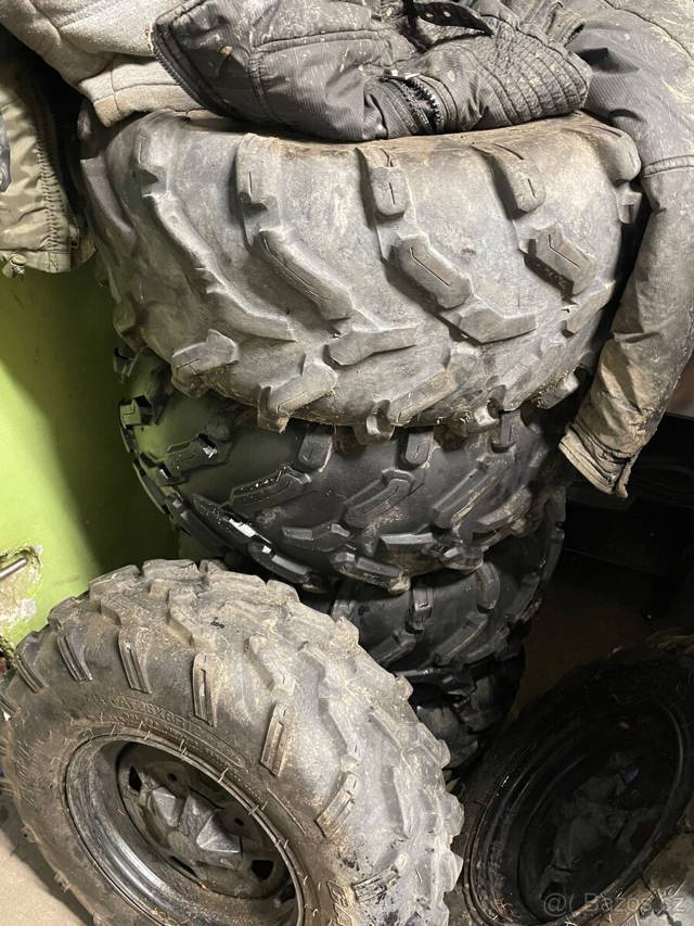 Kola 26x10 r12