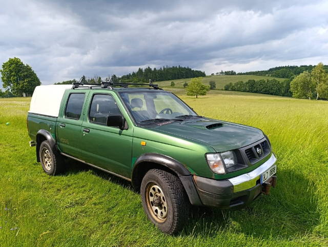 Nissan Navara D22 76kw Double cab