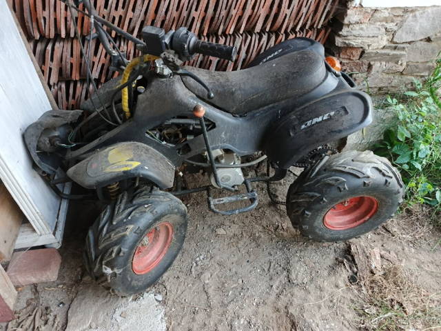 Čtyřkolka pro děti na opravu - Zamluveno