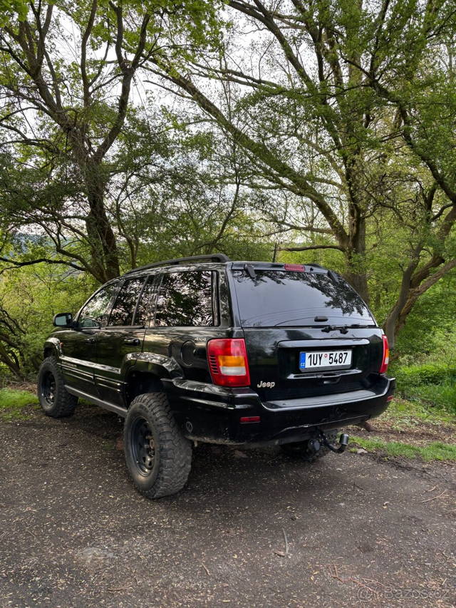 Jeep Grand Cherokee 4.0 LPG MANUÁL