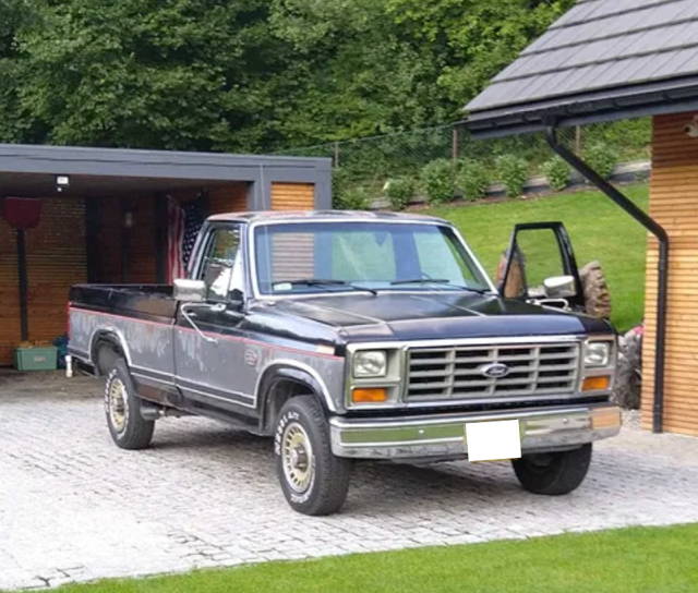 Ford F-150 z roku 1985