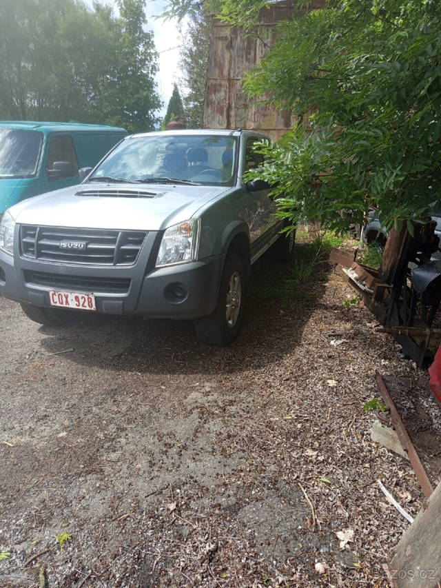 Isuzu D-max