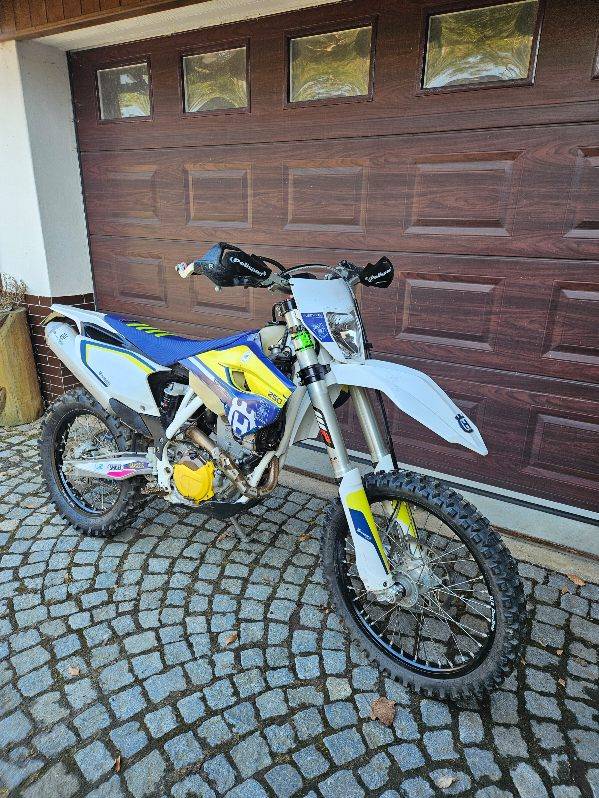 Husqvarna FE 250