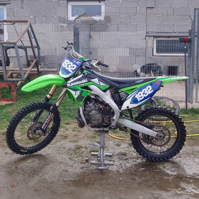 Mohu nabídnout servis motocyklů převodovky motory všechno