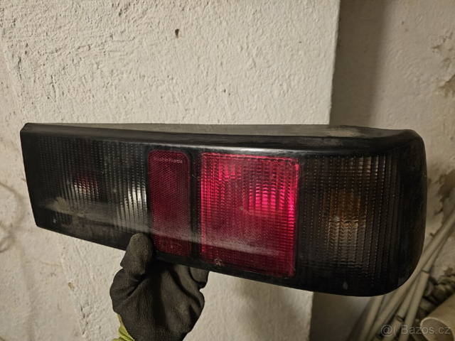 Ford Sierra mk2 PZ Světlo (liftback)