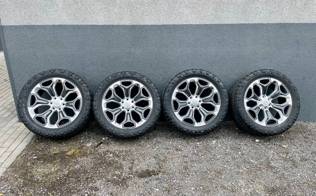 Alu kola Dodge RAM Limited R22