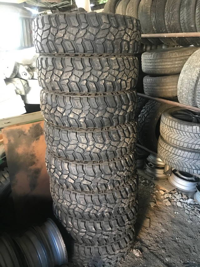 Cooper discoverer stt pro 225/75 r16