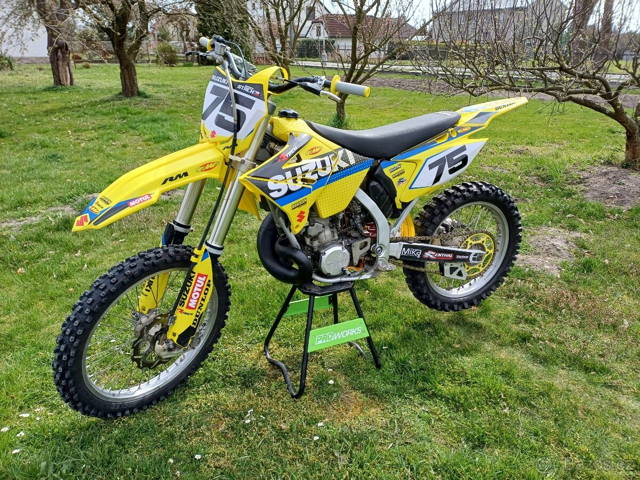 Suzuki rm 250