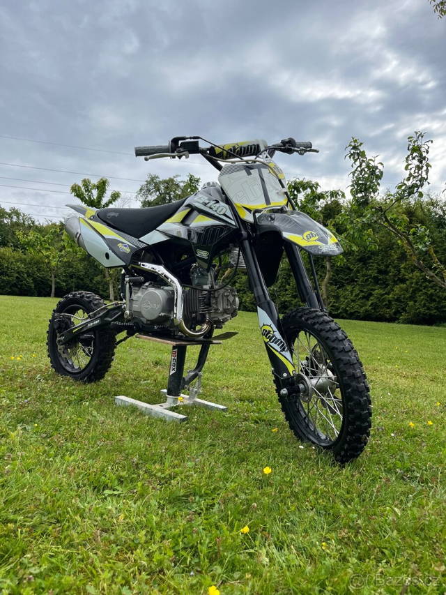 ZÁNOVNÍ PITBIKE STOMP Z3 140