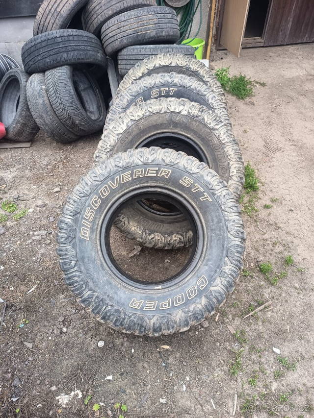 Pneu Cooper SST 33" r16