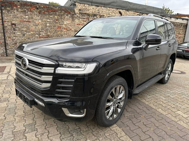 LAND CRUISER 300 ANNIVERSARY NOVÉ DPH