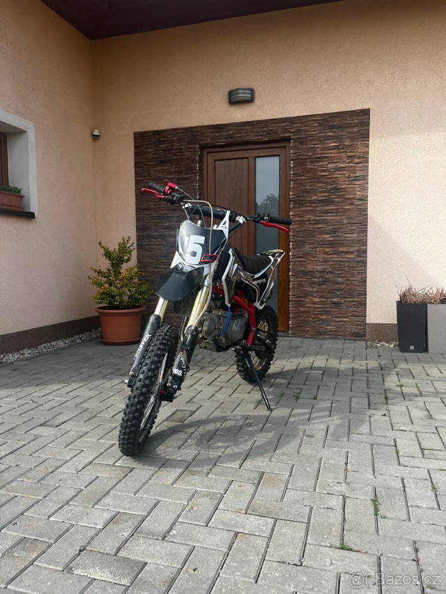 MiniRocket 125 kola 17/14