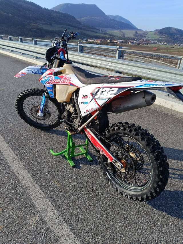 KTM 250 2022