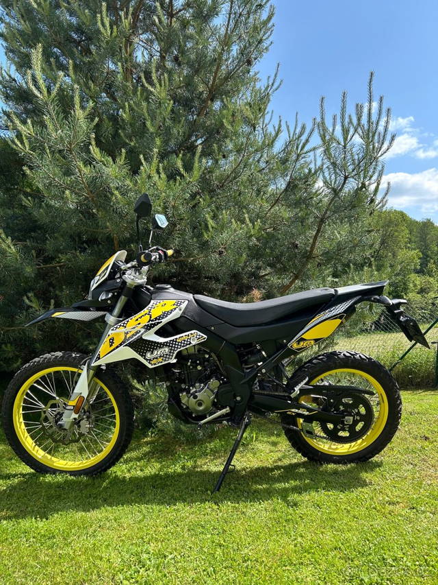 UM DSR EX 125