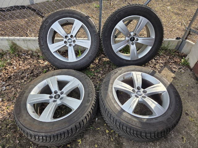 ALU kola R19 Land Rover Range Rover Velar