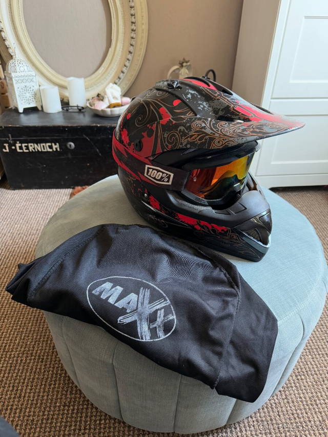 Helma max Templar + brýle 100%