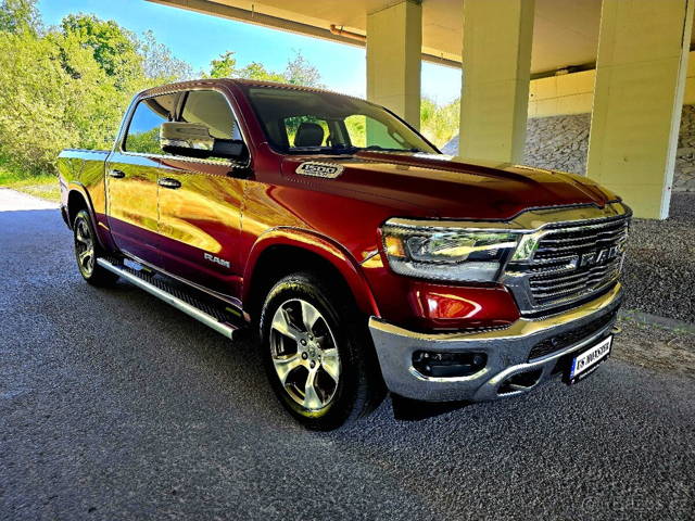Dodge Ram 1500, MAX VYBAVA, NEBOURANÉ, DPH, 4x4, 5,7 HEMI