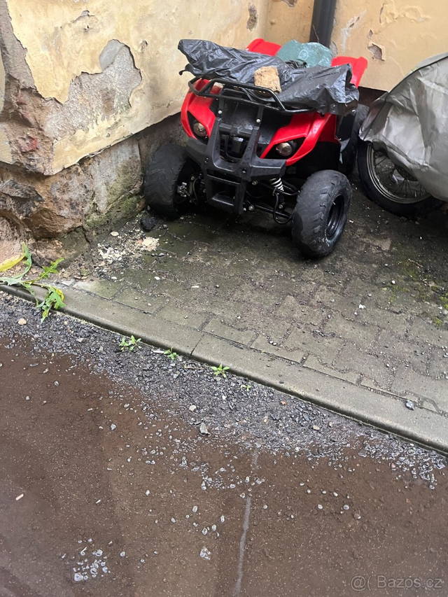 Čtyřkolka atv 110 na díly