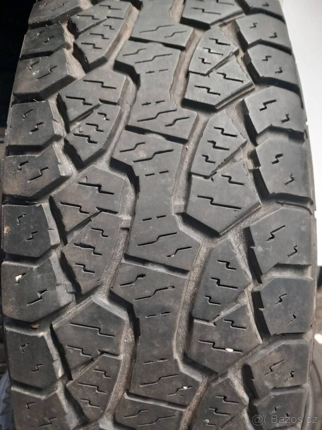 225/70R16 OFFROAD PNEUMATIKY